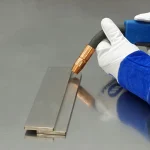 Безопасность сварки: Достижение высококачественных сварных швов - правильный угол наклона горелки и направление движения (WeldSafe Essentials 17)