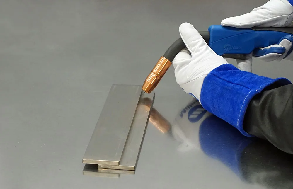 Welding Safety: Achieving High-Quality Welds – Proper Torch Angle and Travel Direction (WeldSafe Essentials 17)