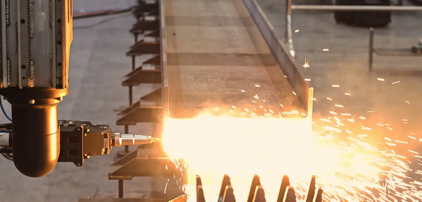 CNC-Estructura-de-acero-Perfil-Corte-Máquina-Detalle-4