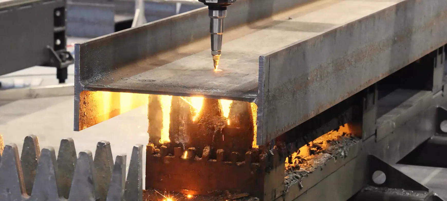 Máquina de corte de perfiles de acero con CNC-Detalle-5