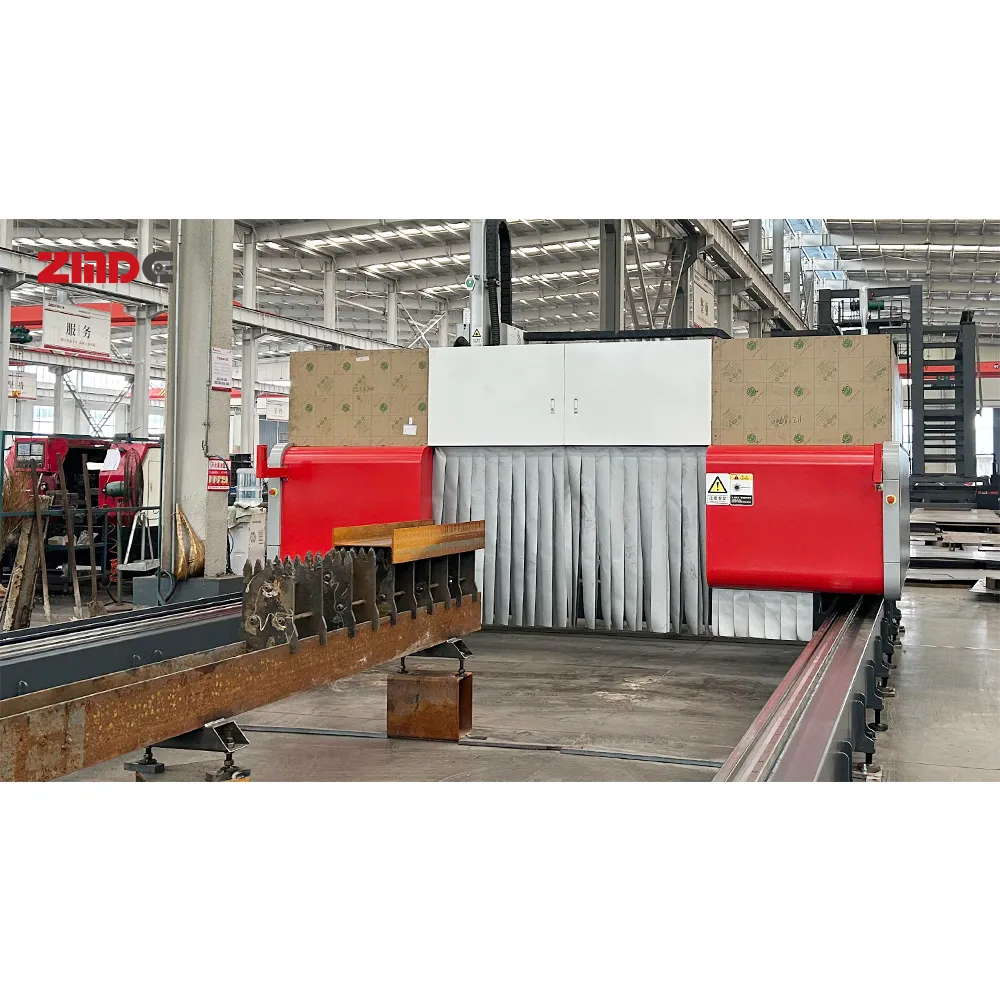 Máquina de corte por láser de fibra óptica CNC para perfiles de acero ZMDE BPCM
