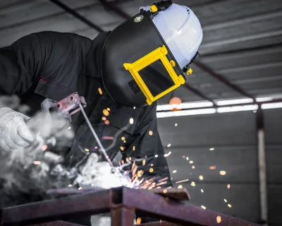 Welding Safety: PPE – Your Last Line of Defense Against Burns and Blindness (WeldSafe Essentials 4)
