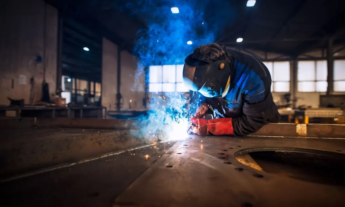 Welding Safety: Stable Power Supply – The Foundation of Safe and Quality Welds (WeldSafe Essentials 8)